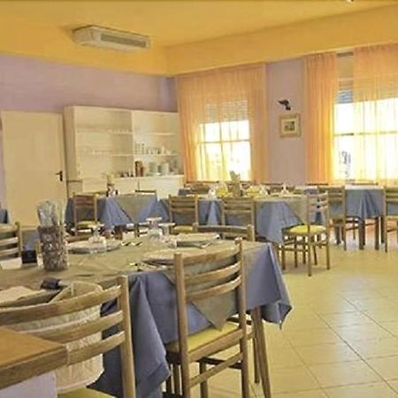 Hotel Saline Cesenatico Exterior photo