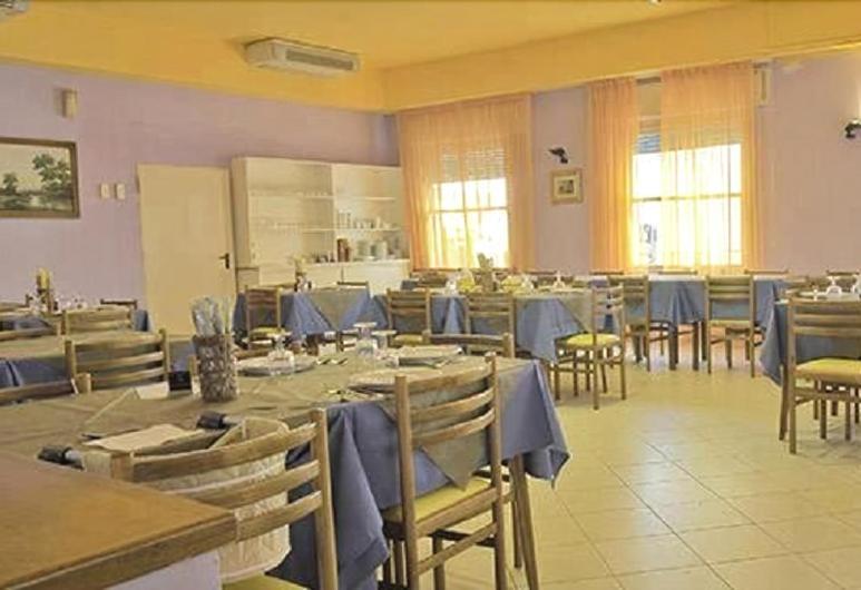 Hotel Saline Cesenatico Exterior photo